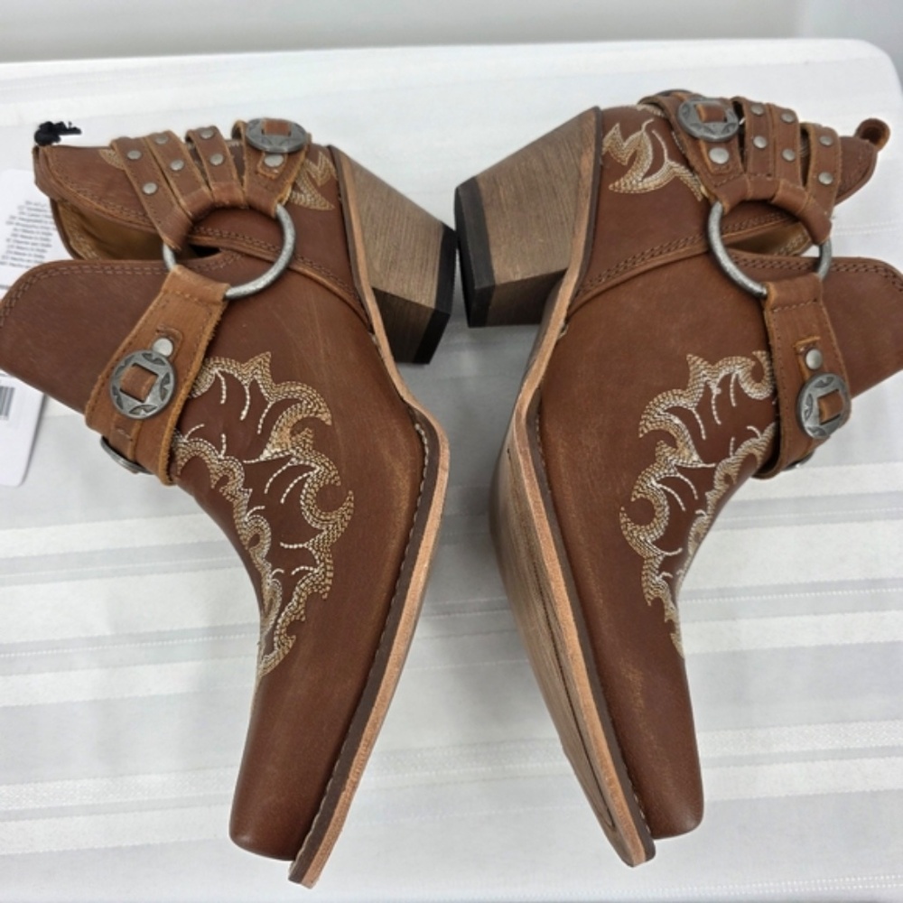 Myra Bag Brown Ankle Boots with Cream Embroidery - Picture 8 of 12